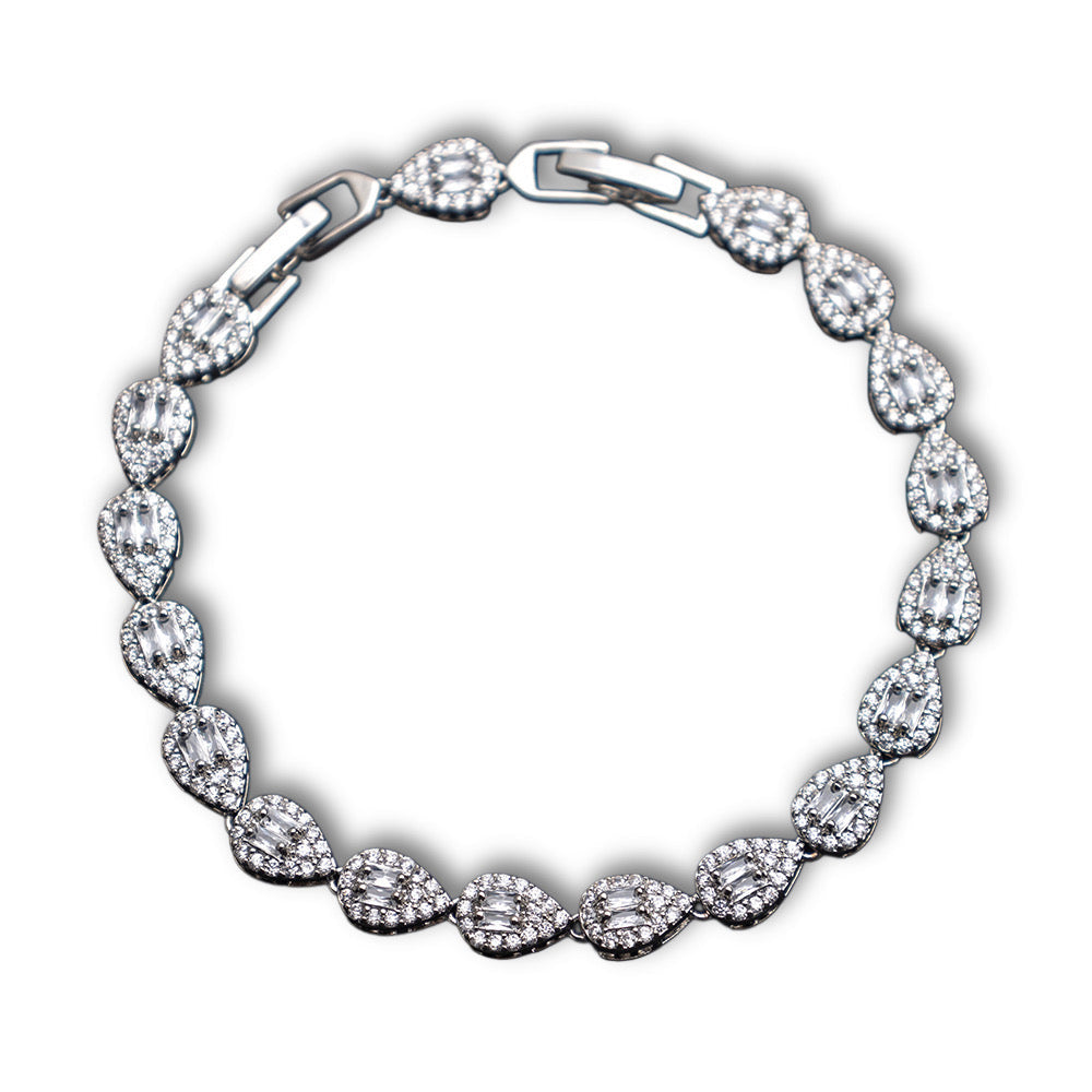 Cubic Teardrop Bracelet