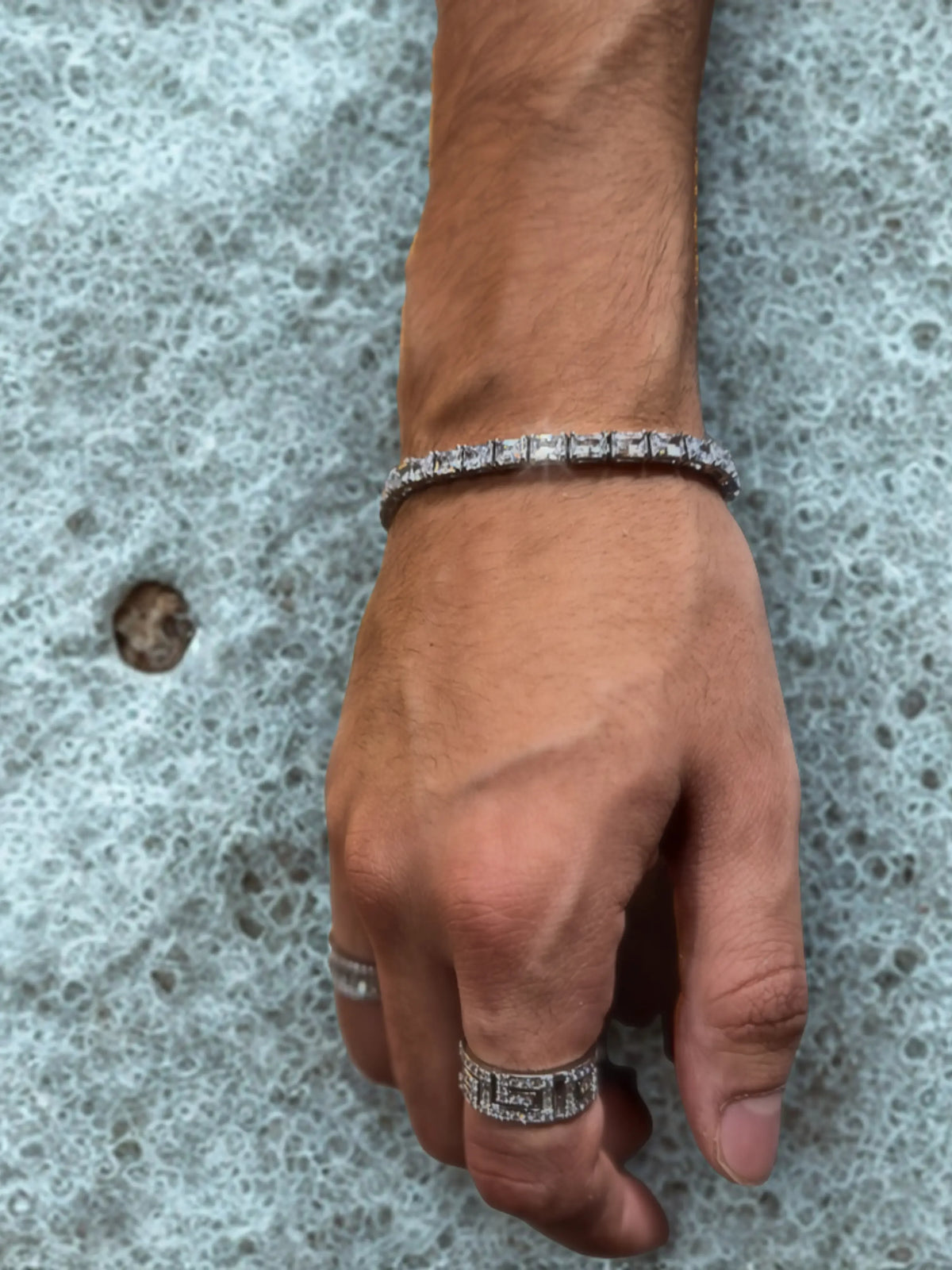 Square Cut Bracelet - White